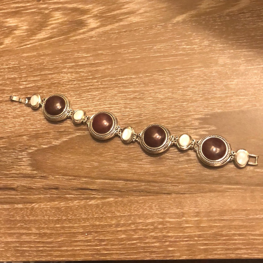 Lia Sophia Merlot & Pearl Bracelet - Picture 4 of 7